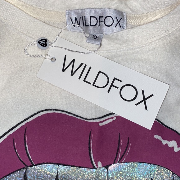NEW Wildfox Vampire Fangs Holographic Glitter Teeth Lips Graphic Sweatshirt - Picture 9 of 10